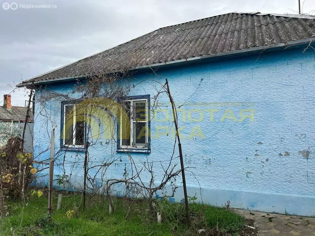 Дом в Крымск, Короткая улица (57.3 м) - Фото 1