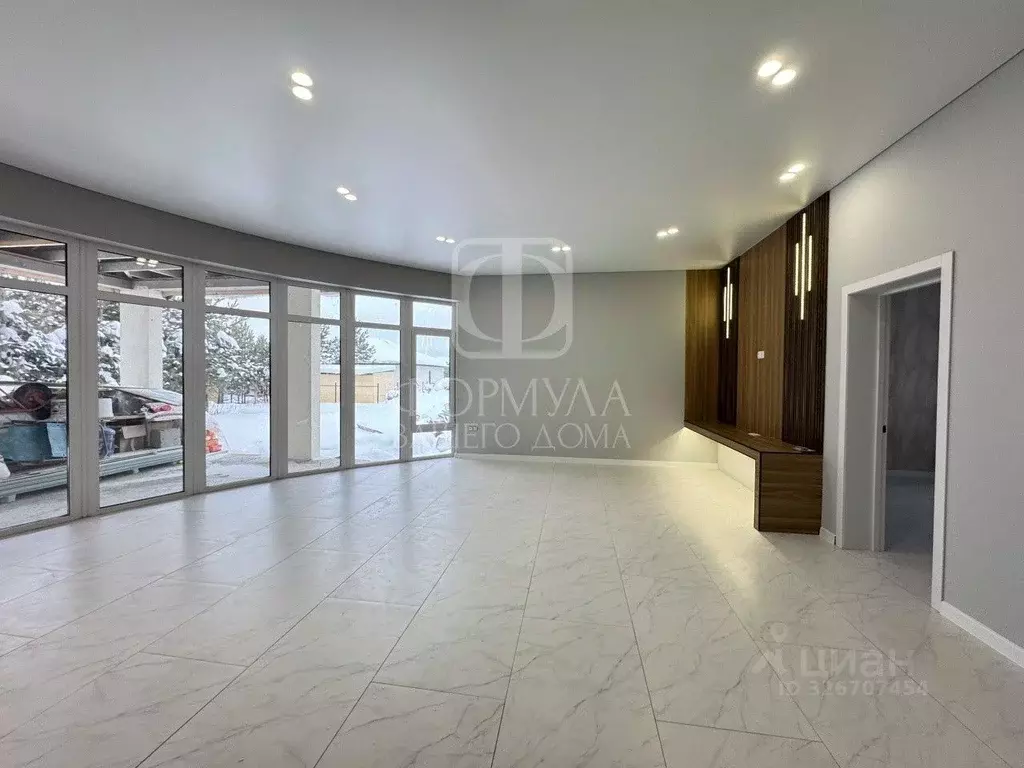 Дом в Свердловская область, Белоярский муниципальный округ, пос. ... - Фото 1