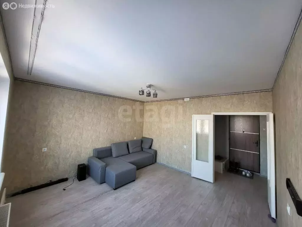 1-комнатная квартира: Омск, улица Леонида Маслова, 1 (40 м) - Фото 1