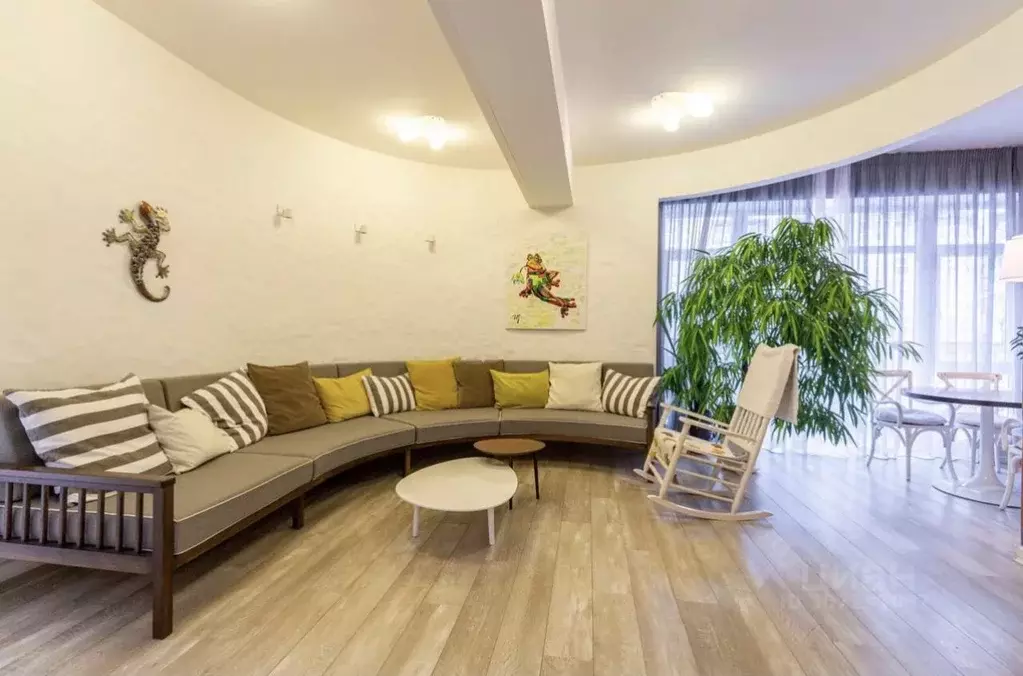 2-к кв. Крым, Ялта ул. Загородная, 17Б (72.0 м) - Фото 2