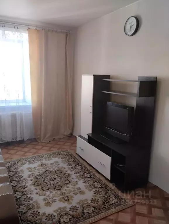 Комната Пермский край, Пермь Новосибирская ул., 17 - Фото 1