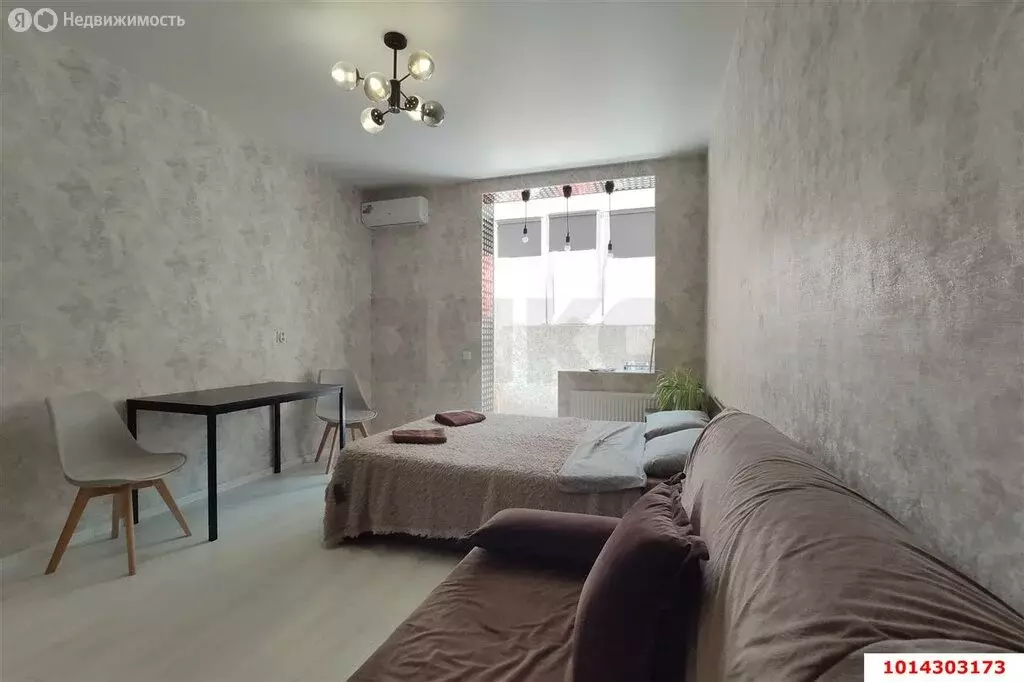 Квартира-студия: Краснодар, улица им. Героя Сарабеева В.И., 5к1 (23.9 ... - Фото 0