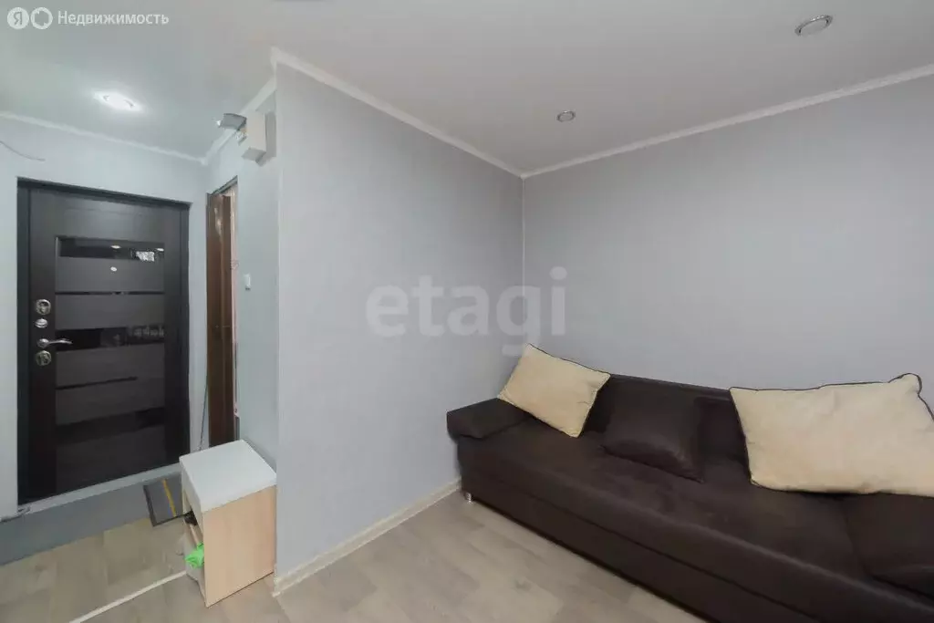 Квартира-студия: Тюмень, улица 30 лет Победы, 77 (18 м) - Фото 1
