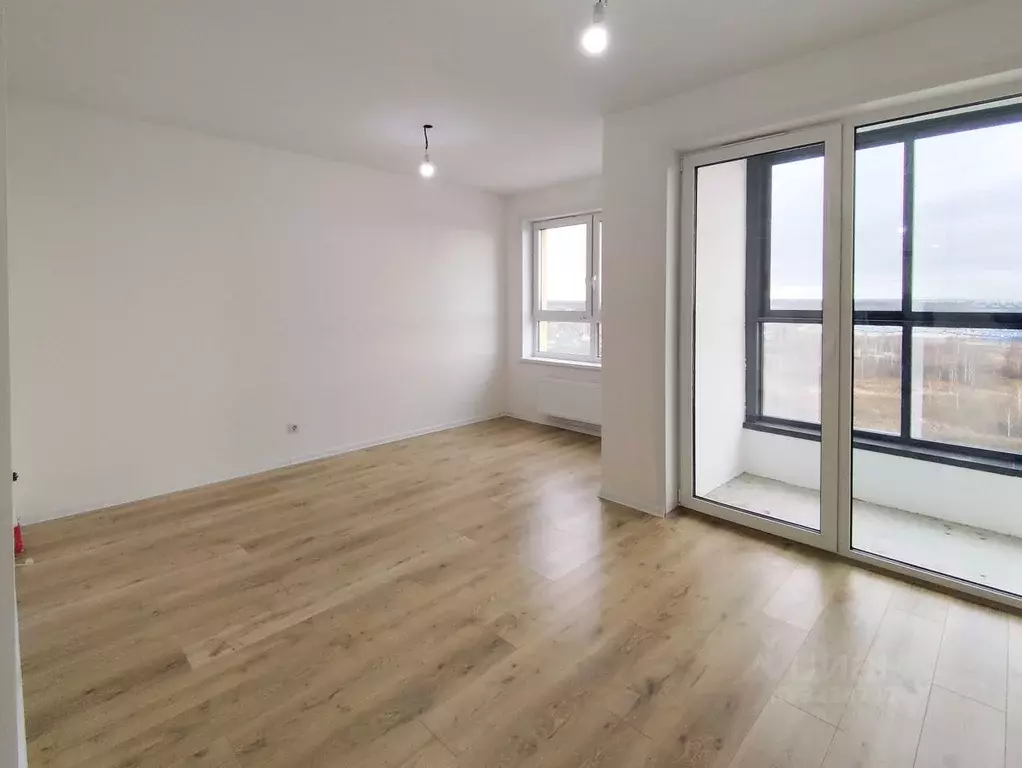 Студия Свердловская область, Екатеринбург ул. Паригория Суетина, 3 ... - Фото 2