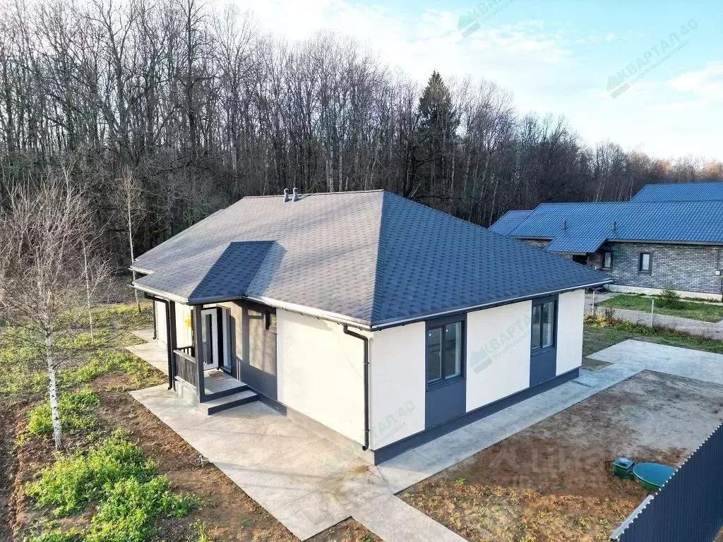 Дом в Калужская область, Жуковский муниципальный округ, Корсаково ... - Фото 1