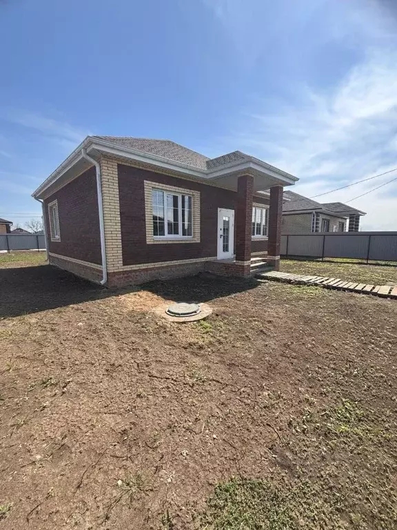 Дом в Ростовская область, Неклиновский район, с. Новобессергеневка ул. ... - Фото 2