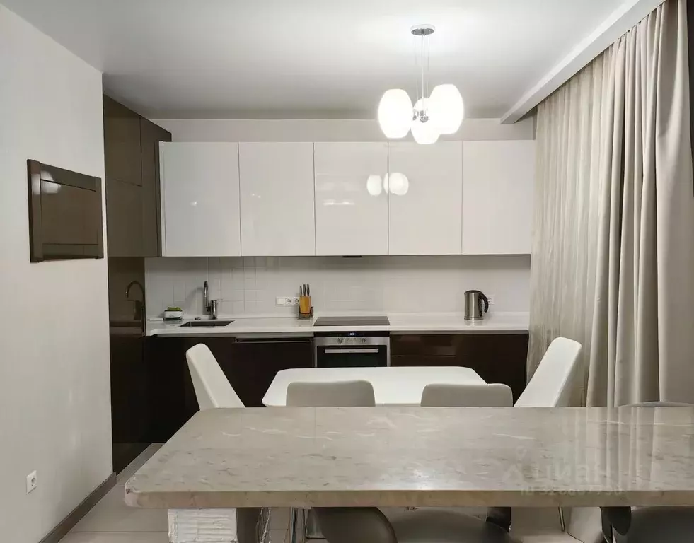 3-к кв. Башкортостан, Уфа ул. Достоевского, 83/1 (105.0 м) - Фото 1