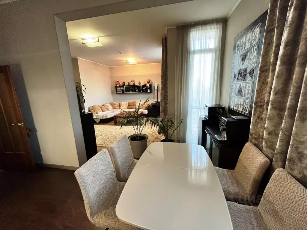 2-к кв. Свердловская область, Екатеринбург ул. Белинского, 180 (83.3 ... - Фото 2