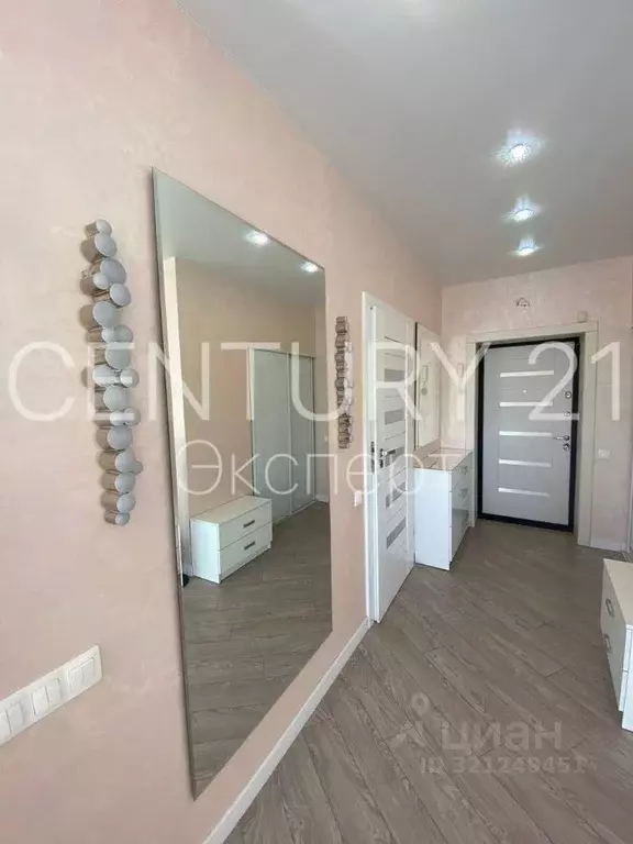 3-к кв. Калининградская область, Калининград Шахматная ул., 2Б (73.0 ... - Фото 1