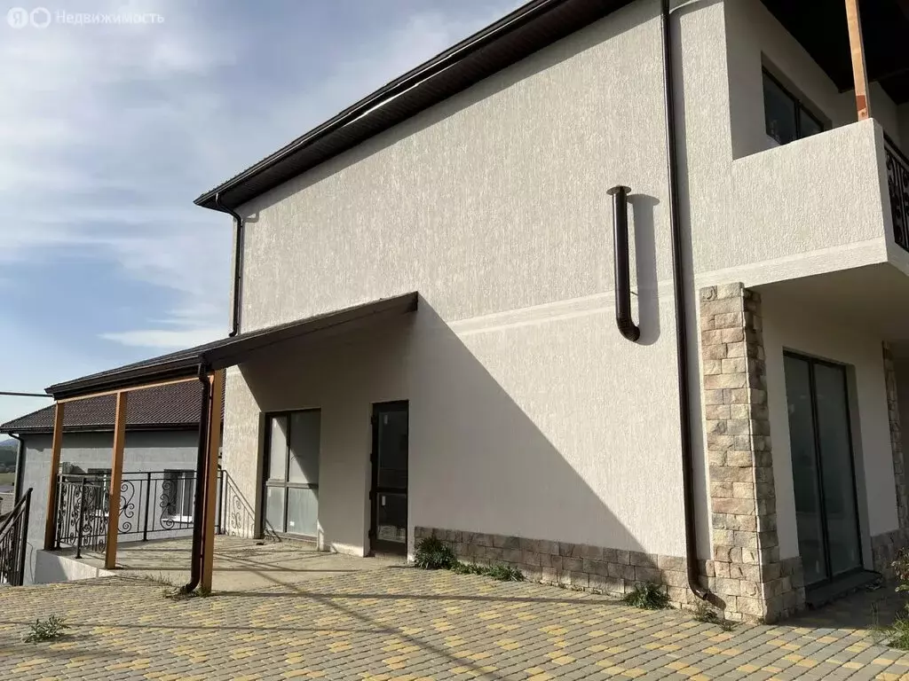 Дом в Геленджик, микрорайон Марьинский, Ромашковая улица (335 м) - Фото 2