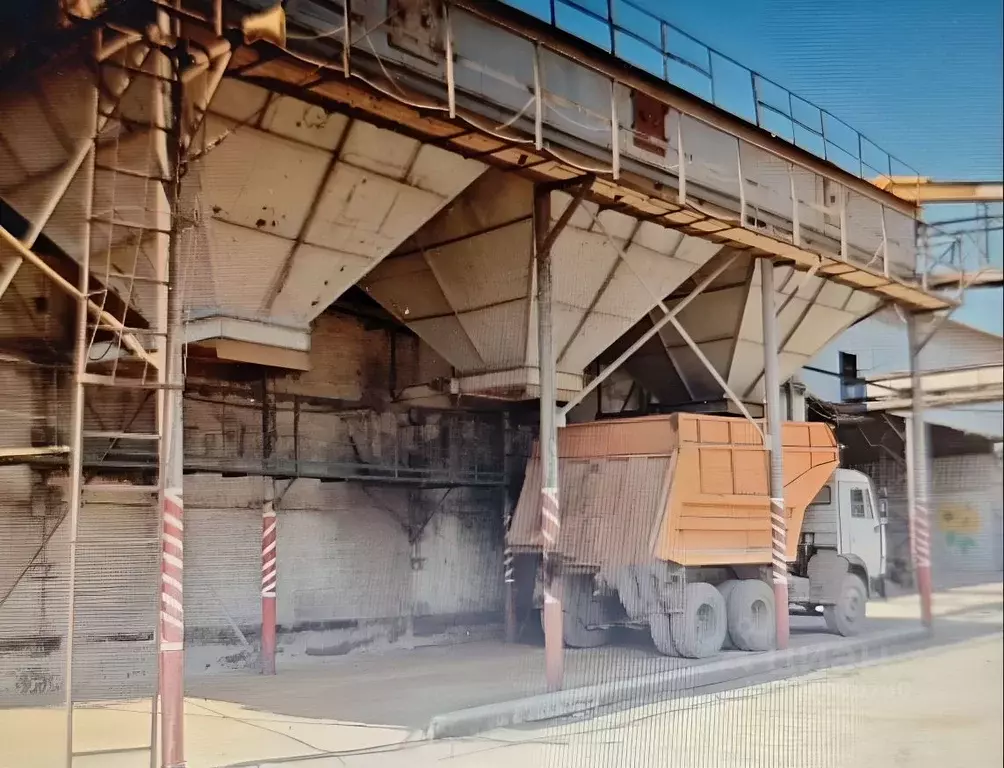 Производственное помещение в Краснодарский край, Усть-Лабинск ул. ... - Фото 1