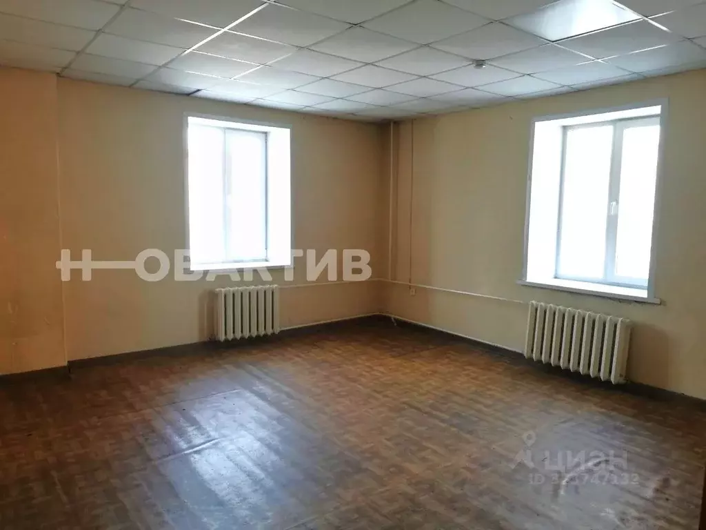 Помещение свободного назначения в Кемеровская область, Новокузнецк ул. ... - Фото 1