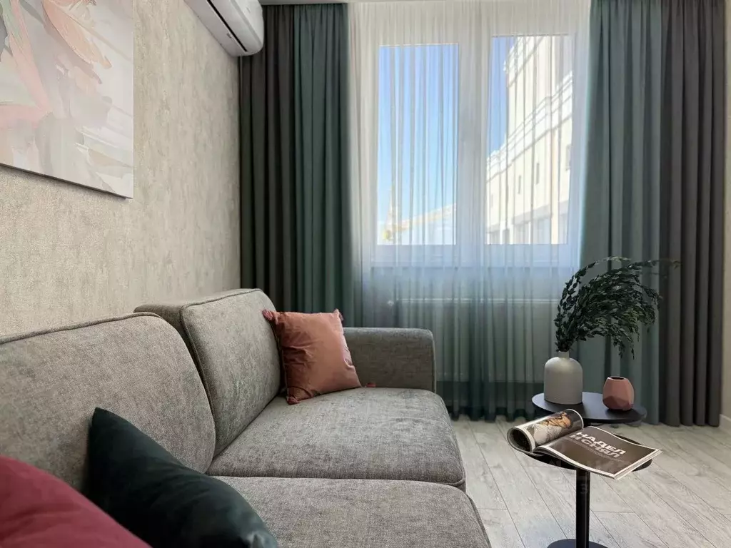 2-к кв. Саратовская область, Энгельс Энгельс-9 мкр, 1 (65.3 м) - Фото 1