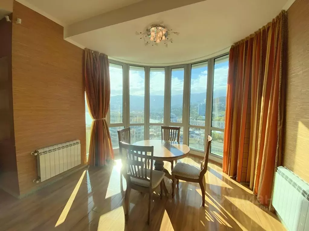 1-к кв. Крым, Ялта ул. Свердлова, 13/2 (84.0 м) - Фото 1