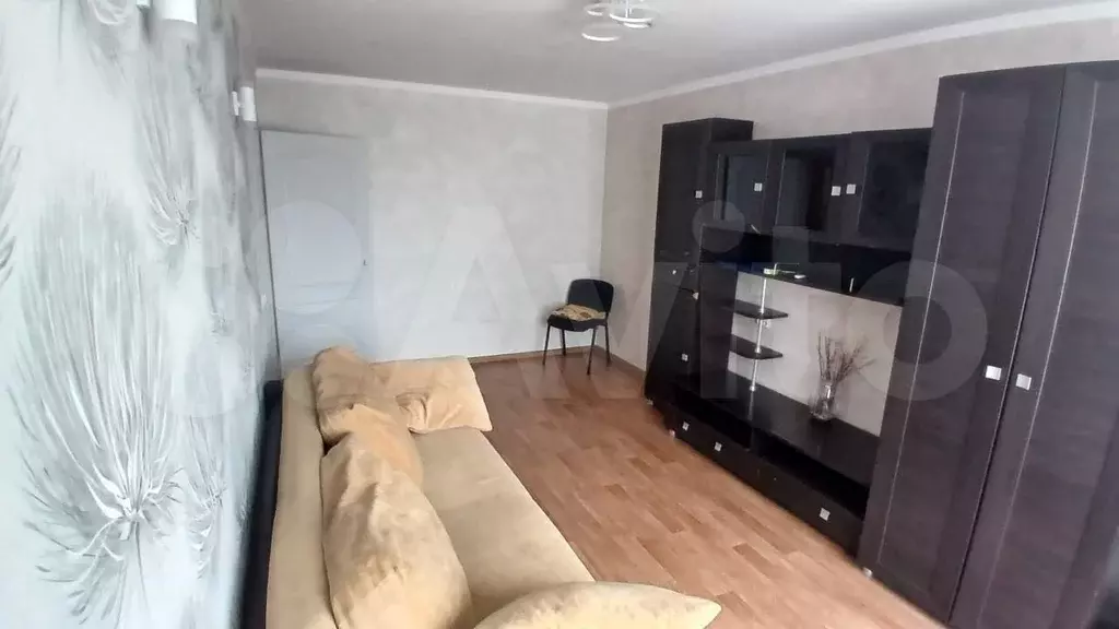 2-к. квартира, 60 м, 8/16 эт. - Фото 1