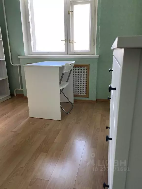 Комната Московская область, Одинцово бул. Маршала Крылова, 27 (12.0 м) - Фото 0