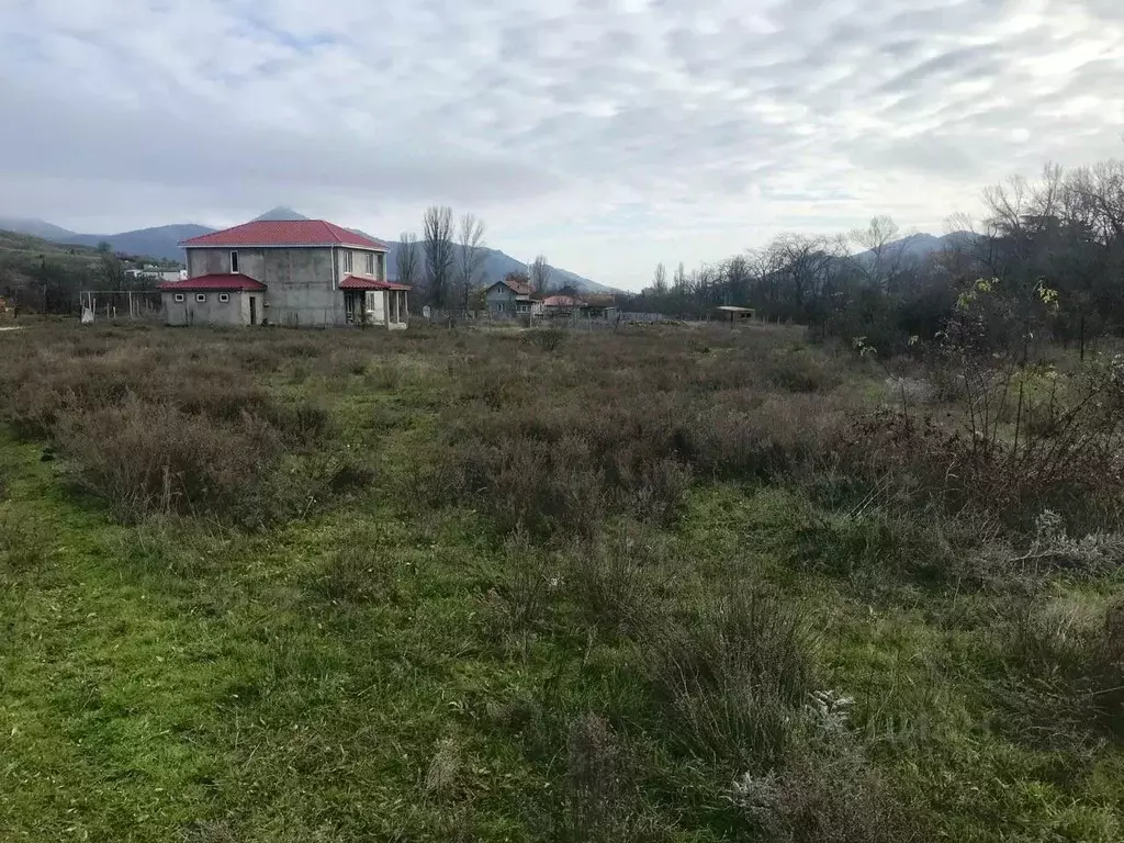 Участок в Крым, Феодосия муниципальный округ, Щебетовка пгт ул. ... - Фото 0