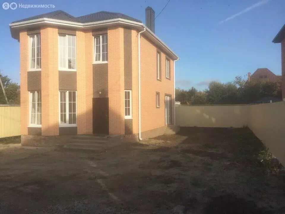Дом в Ростов-на-Дону, Каскадная улица (140 м) - Фото 0