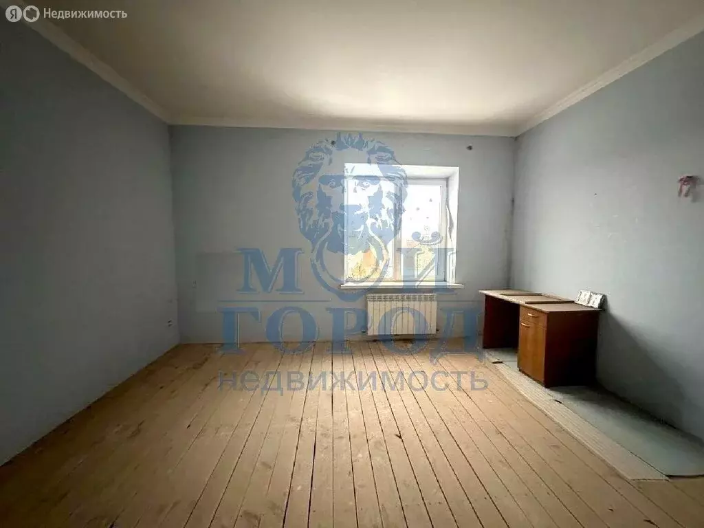 Дом в Батайск, Сальская улица (290 м) - Фото 1