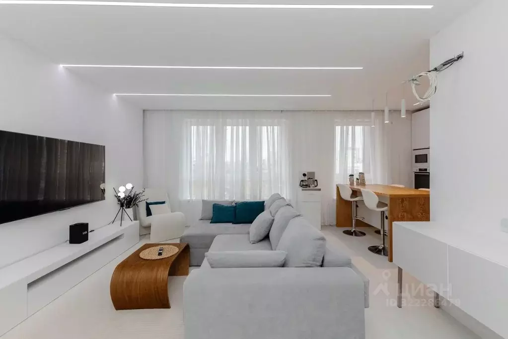 3-к кв. Свердловская область, Екатеринбург ул. Фурманова, 124 (90.3 м) - Фото 1