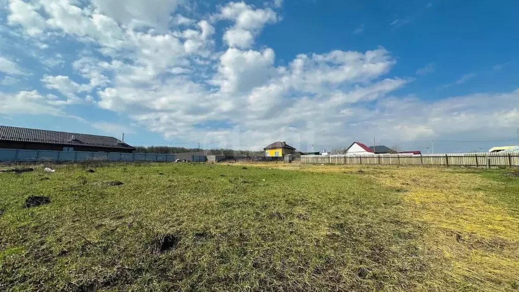 Участок в Мордовия, Саранск городской округ, Николаевка рп ул. ... - Фото 1