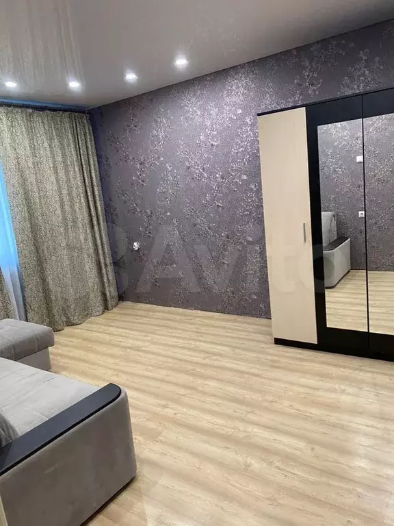 1-к. квартира, 41 м, 2/17 эт. - Фото 1