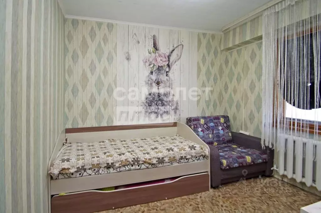 2-к кв. Омская область, Омск ул. Труда, 35 (43.8 м) - Фото 0