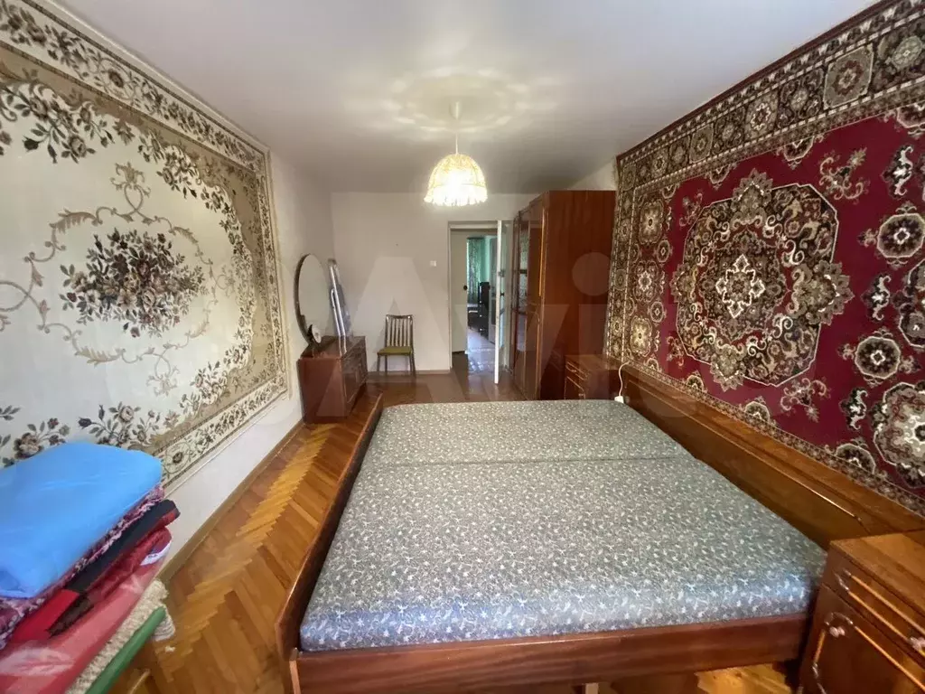 3-к. квартира, 70 м, 1/5 эт. - Фото 0