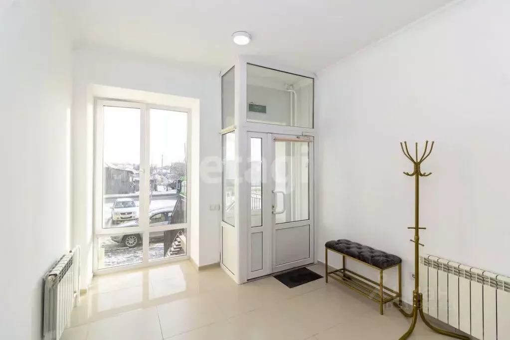 Помещение свободного назначения в Тюменская область, Тюмень ул. ... - Фото 1