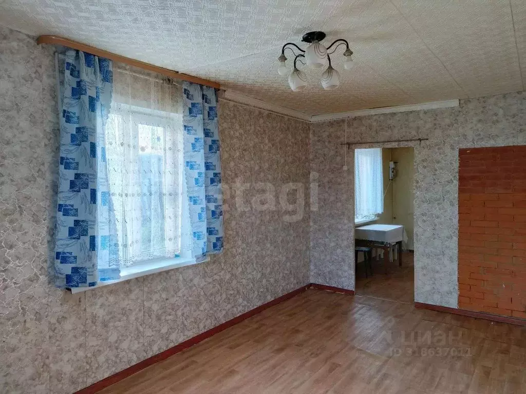 1-к кв. Псковская область, Остров Заводской пер., 7 (25.5 м) - Фото 1