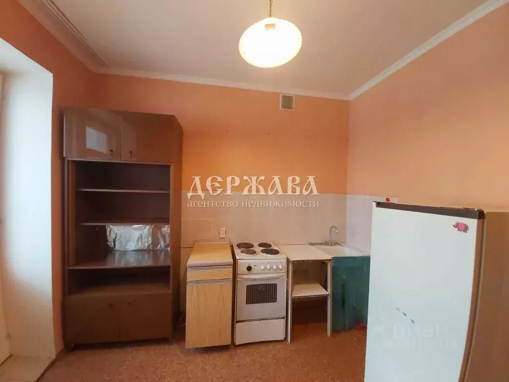 1-к кв. Белгородская область, Старый Оскол Дубрава мкр, 3 кв-л, 31Б ... - Фото 1