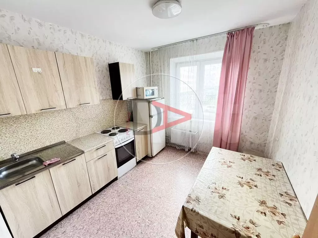 1-к. квартира, 35 м, 3/10 эт. - Фото 0