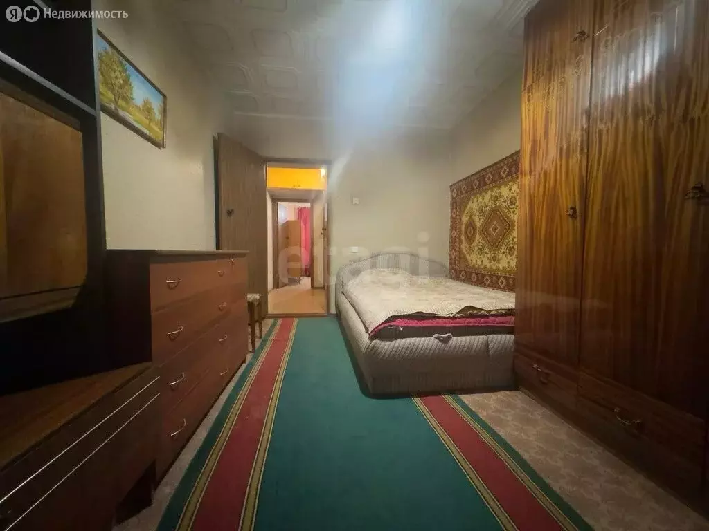 3-комнатная квартира: Череповец, улица Годовикова, 24 (62.8 м) - Фото 1