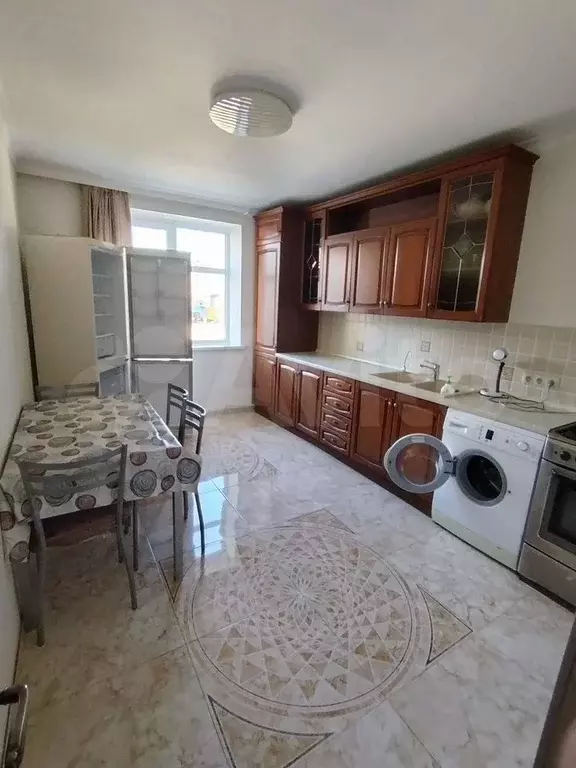 3-к. квартира, 75 м, 4/5 эт. - Фото 1