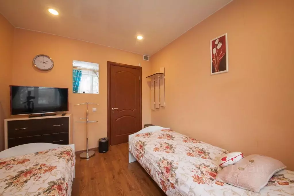 Комната Красноярский край, Красноярск ул. Горького, 24 (12.0 м) - Фото 2