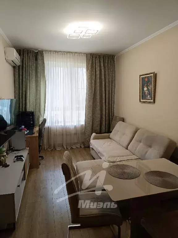 Продается 1-комнатная квартира - Фото 1