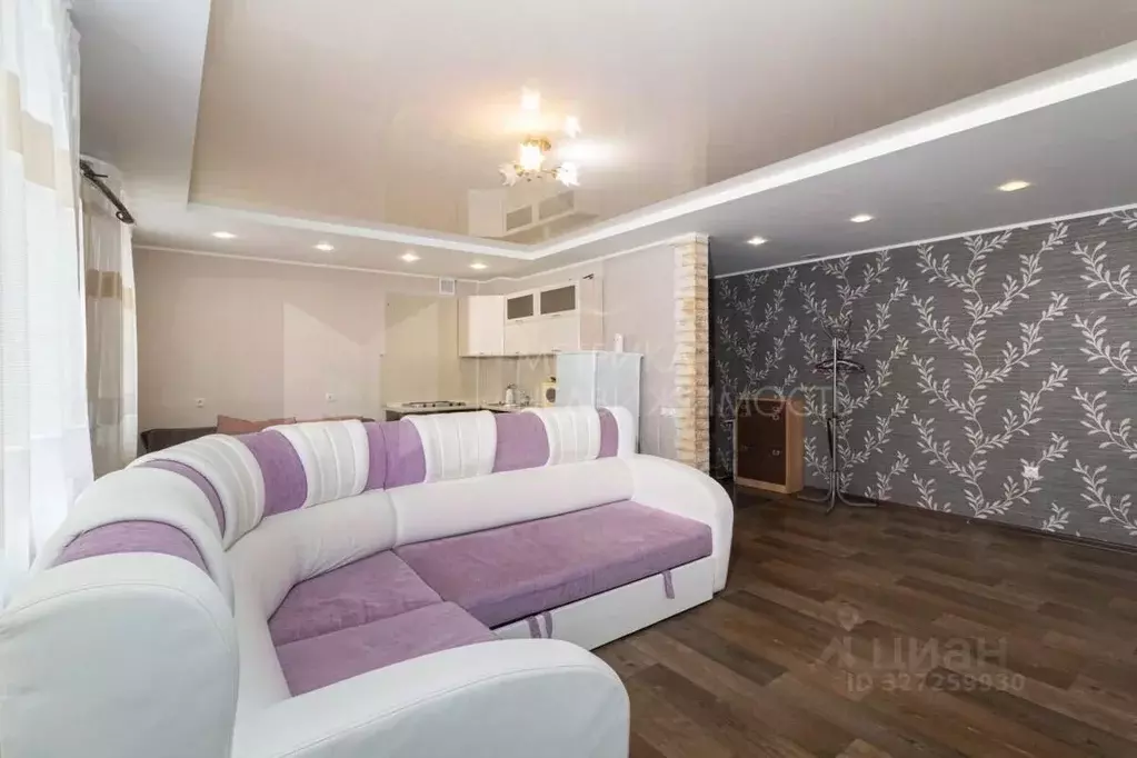 2-к кв. Тюменская область, Тюмень ул. Самарцева, 30 (67.7 м) - Фото 1