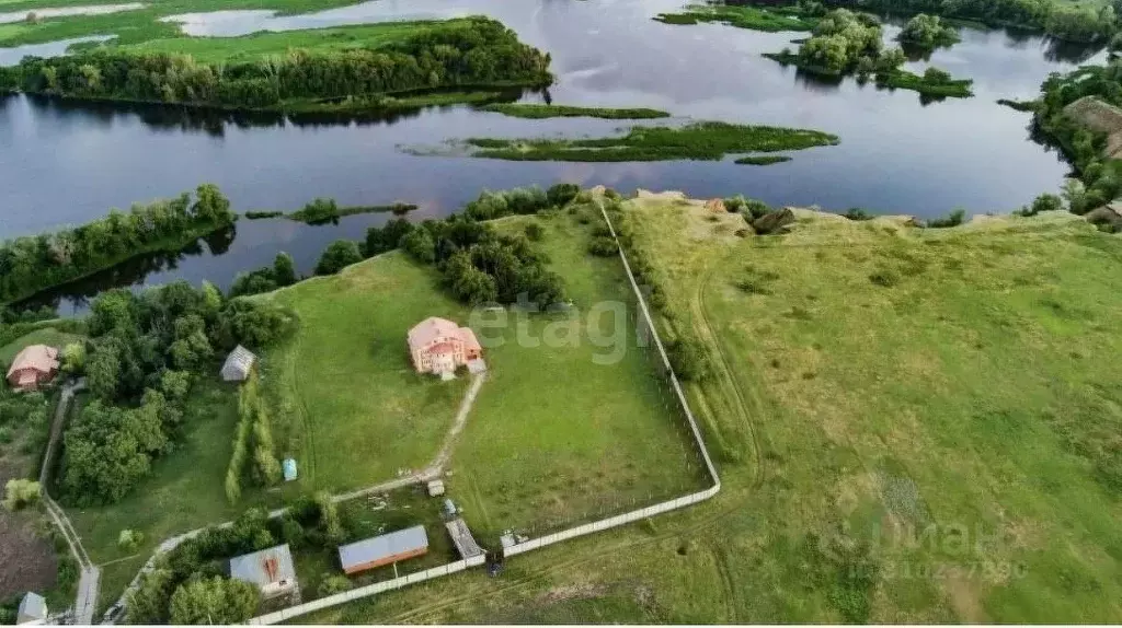 Участок в Саратовская область, Воскресенский район, Елшанское ... - Фото 0