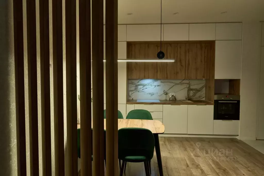 3-к кв. Свердловская область, Екатеринбург ул. Ткачей, 17 (76.9 м) - Фото 1