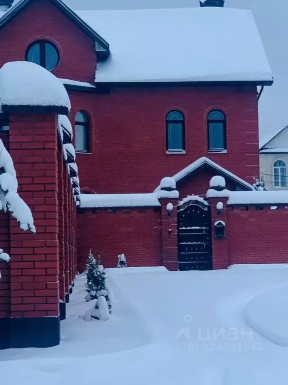 Дом в Вологодская область, Череповец Семенковская ул., 1А (302 м) - Фото 2