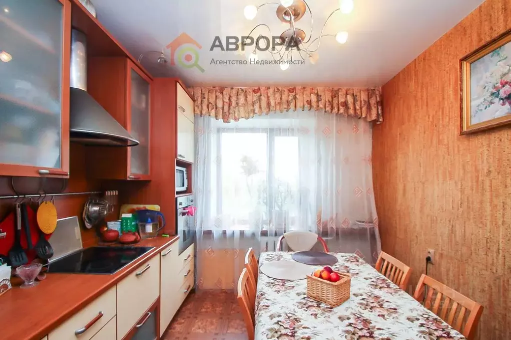 4-к кв. Ханты-Мансийский АО, Сургут ул. Энтузиастов, 6 (88.7 м) - Фото 1