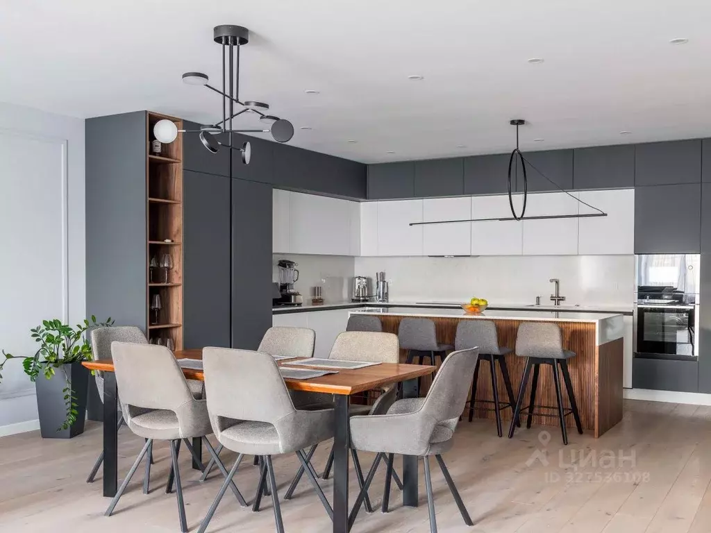 4-к кв. Санкт-Петербург Шпалерная ул., 42 (177.9 м) - Фото 1