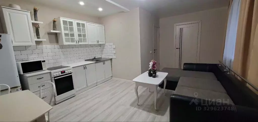 1-к кв. Тюменская область, Тюмень ул. Бабарынка, 65 (47.0 м) - Фото 1