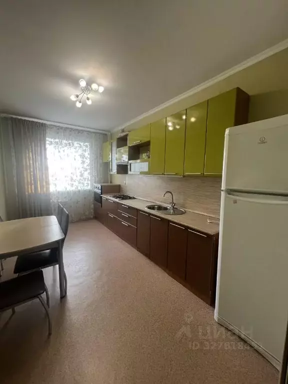 2-к кв. Татарстан, Казань ул. Гарифа Ахунова, 20 (60.0 м) - Фото 2