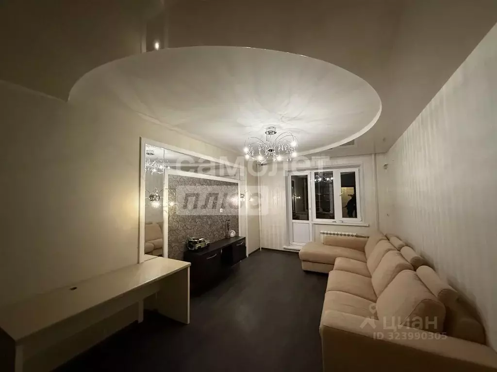 3-к кв. Курская область, Курск просп. Вячеслава Клыкова, 24 (79.1 м) - Фото 1