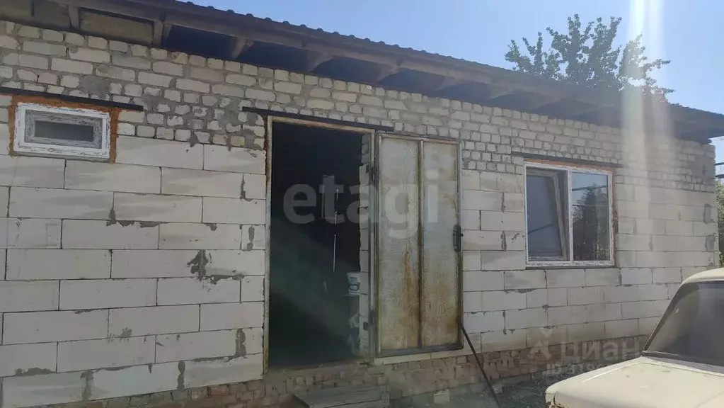 Дом в Саратовская область, Энгельс ул. Мичурина, 9 (62 м) - Фото 0