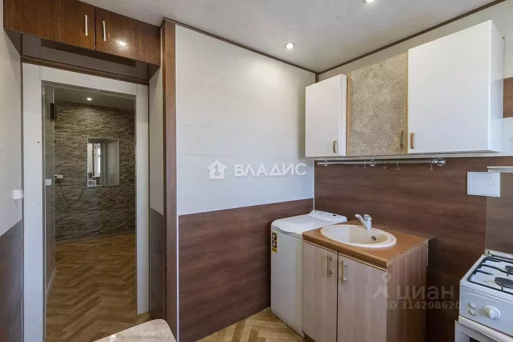 2-к кв. Московская область, Королев Болшево мкр, Станционная ул., 49 ... - Фото 1