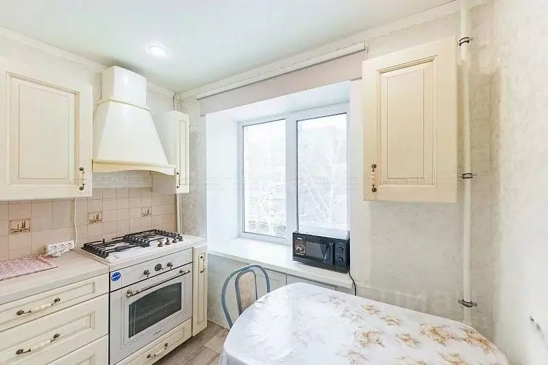 4-к кв. Татарстан, Казань ул. Серова, 5 (61.5 м) - Фото 1