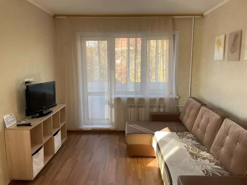 1-к кв. Кемеровская область, Кемерово ул. 50 лет Октября, 23 (36.0 м) - Фото 0
