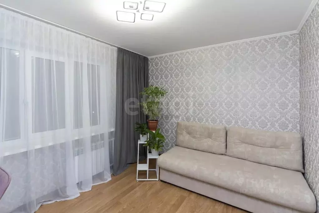 2-к кв. Тюменская область, Тюмень Широтная ул., 59а (44.6 м) - Фото 1